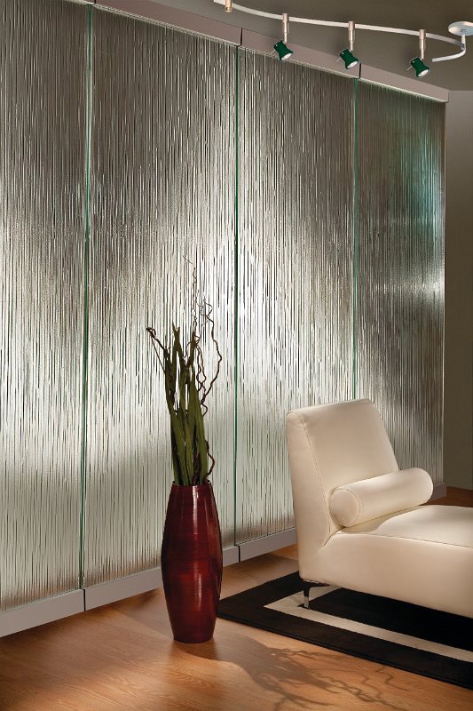 Modernfold DRS glass ribbed operable walls in a medical office waiting room.